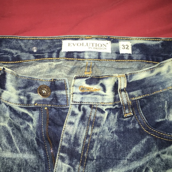 Evolution in Design Denim Jeans - Picture 2 of 2